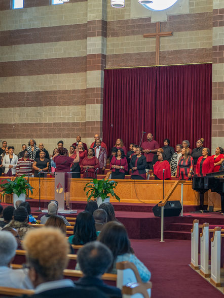 Pilgrim Missionary Baptist Church choir and congregation